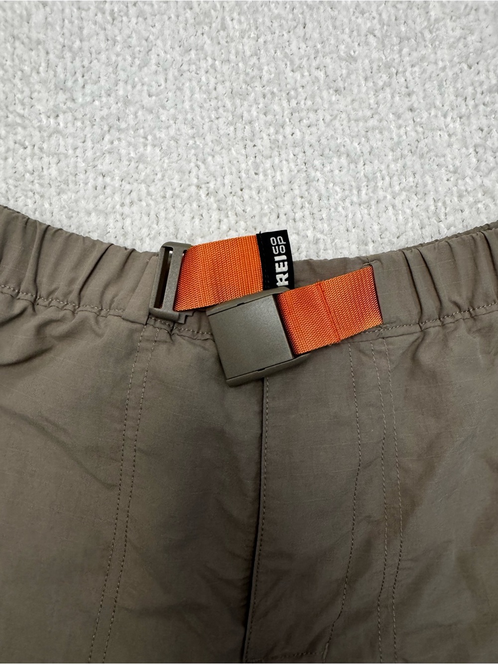 Women’s REI Co-Op Olive Brown Quick-Dry Elastic Waist Shorts - Picture 2 of 12